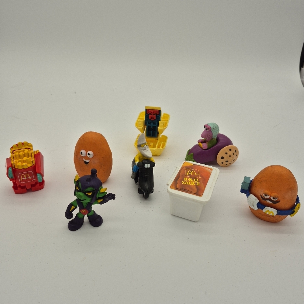 LOT 8 Vintage McDonald's Halloween Chicken McNuggets Nugget Buddies 1988/90s